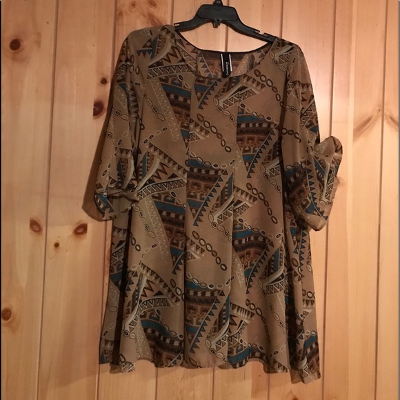 Tunic - Picture 1 of 3